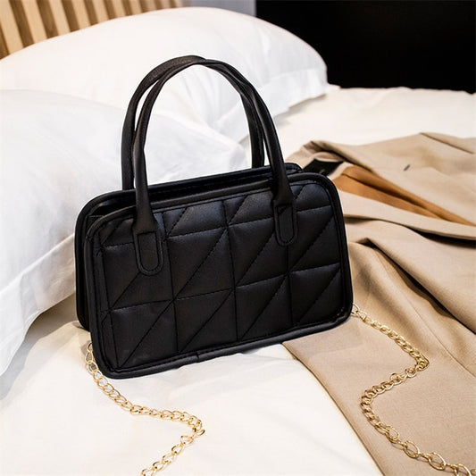 Women Edgy Solid Color Diamond Grid PU Handle Crossbody Bag