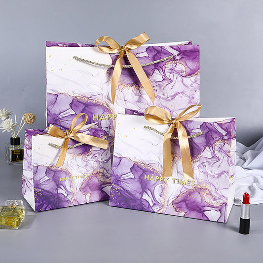 Sac en papier imprimé violet tendance pour courses 