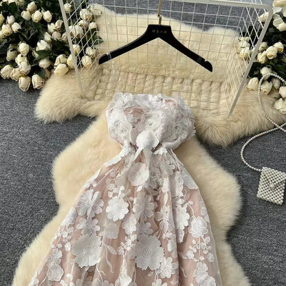Fashion Summer Three-dimensional Flower Embroidery Waist Slimming Spaghetti Strap Dress TP2847