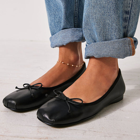 Women's Classic Round Toe Shoes Bow Ballet Flats in Black