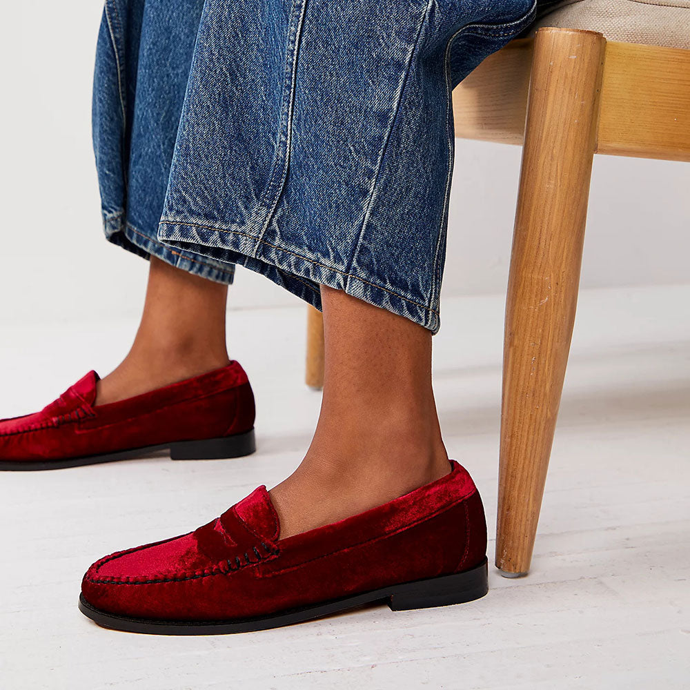Classic Red Velvet Round Toe Flat Penny Loafers Women