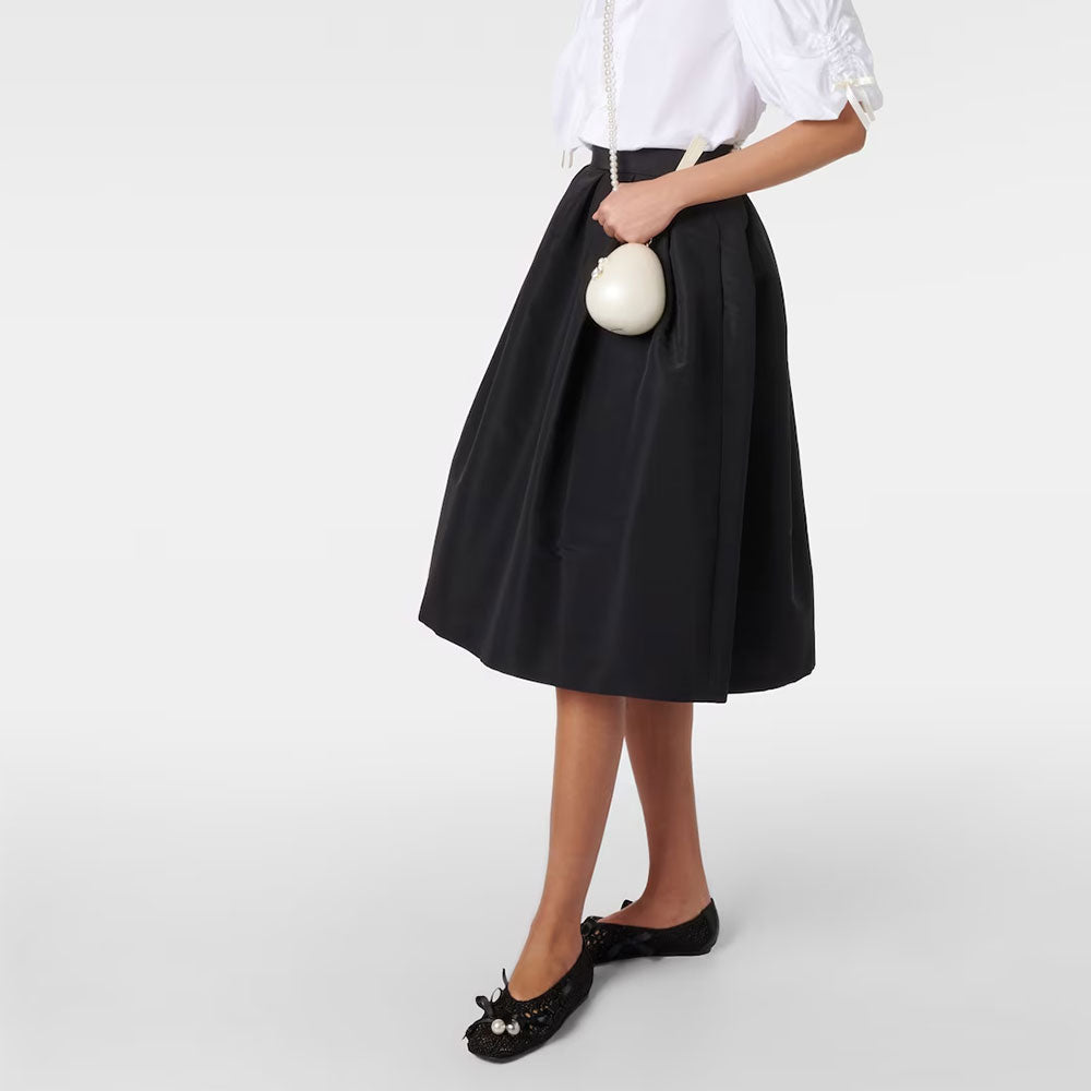 Woven Square Toe Bell and Pearl Decorative Bow Ballet Flats in Black