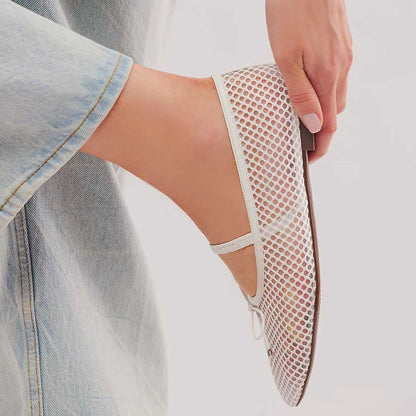 White Mesh Sophisticated Buckle Strap Comfy Ballet Flats for Women