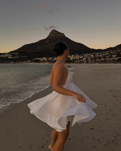 Fashion White V-neck Design A-line Spaghetti Strap Party Dress Homecoming Dress TP3903