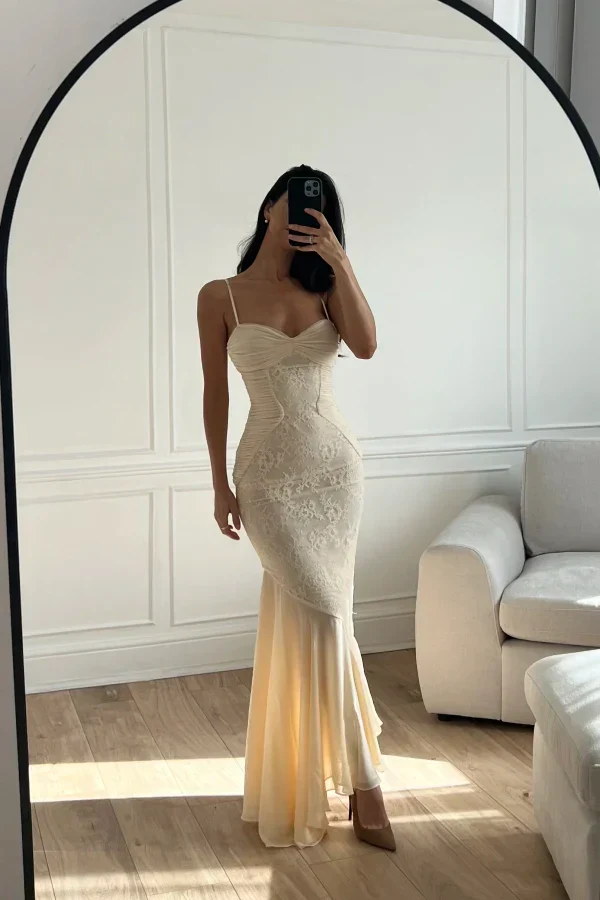 Mermaid Spaghetti Straps Ivory Lace Floor Length Prom Dresses Chiffon Evening Dress cg26207