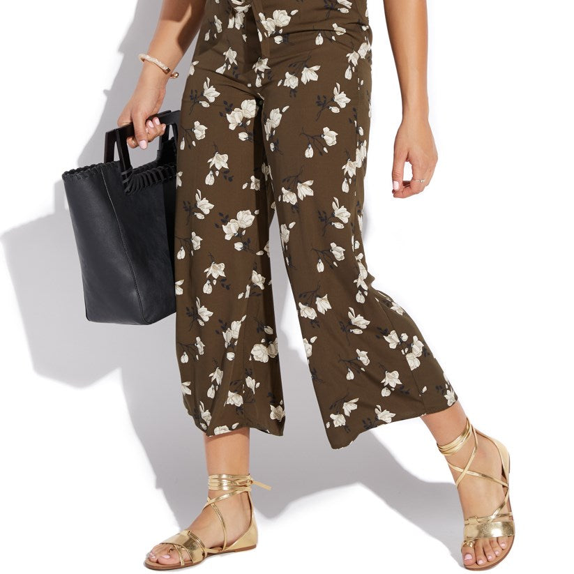 Metallic Gold Gladiator Sandals Open Toe Wrap Strappy Flats