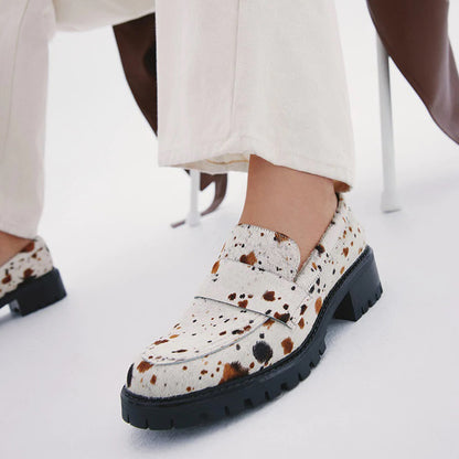 White Closed Toe Spotted Design Low Chunky Heel Womens Loafers