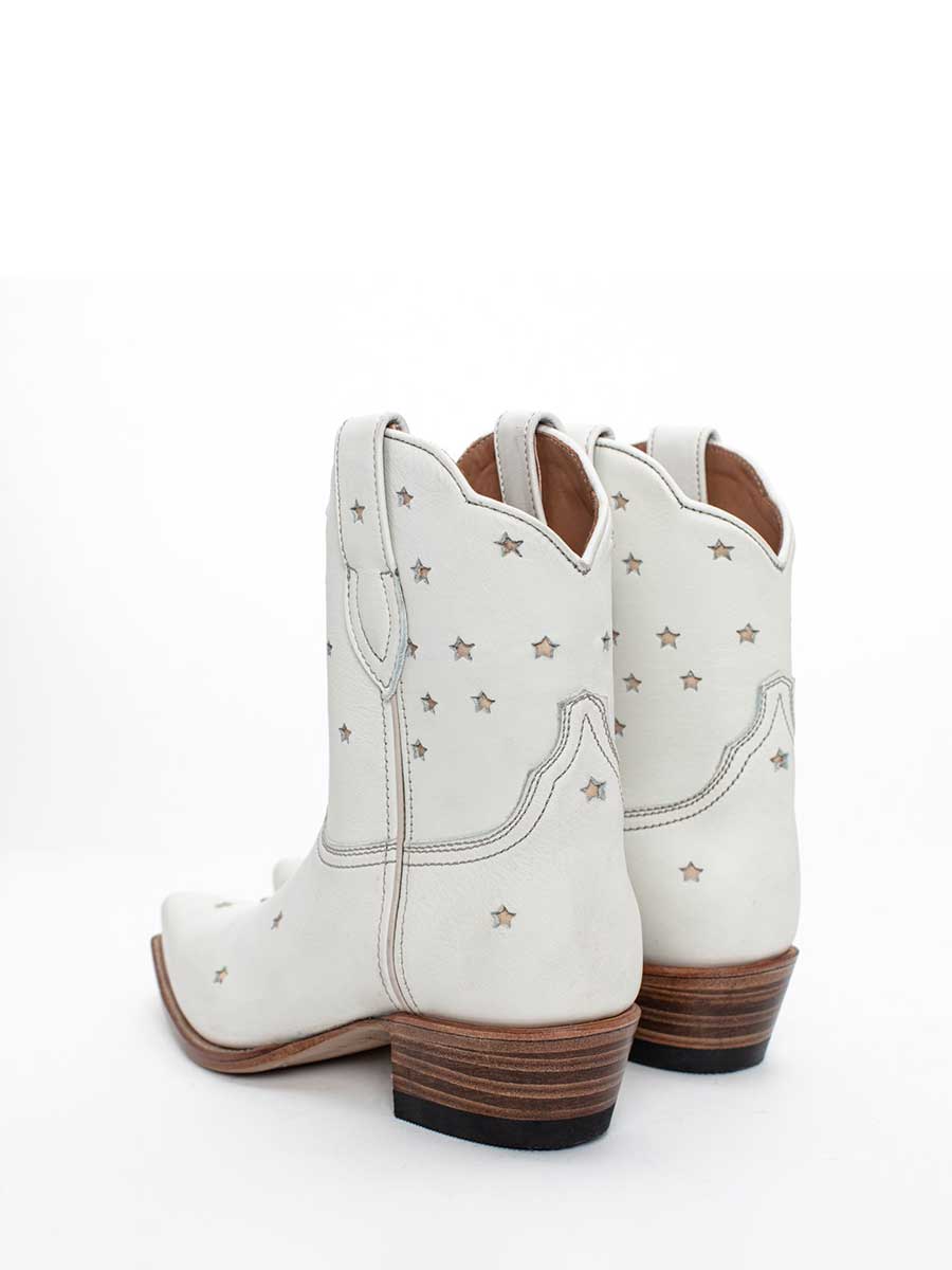 White Snip Toe Stars Detail Chunky Heel Cowgirl Ankle Boots