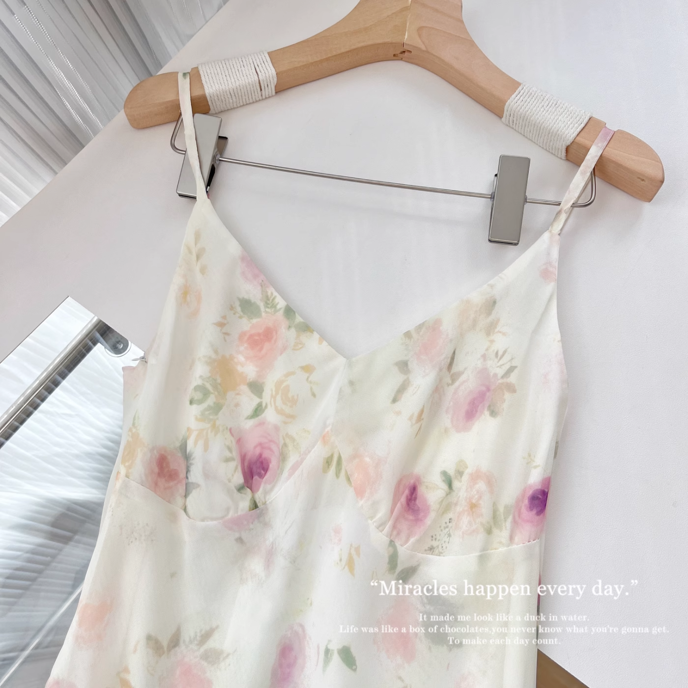 Vintage Fashion Chiffon Floral Printed Design A-line Beach Holiday Vest Dress TP3387