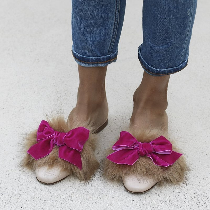 Women's Magenta Bow Decor Khaki Faux Fur Flat Mules