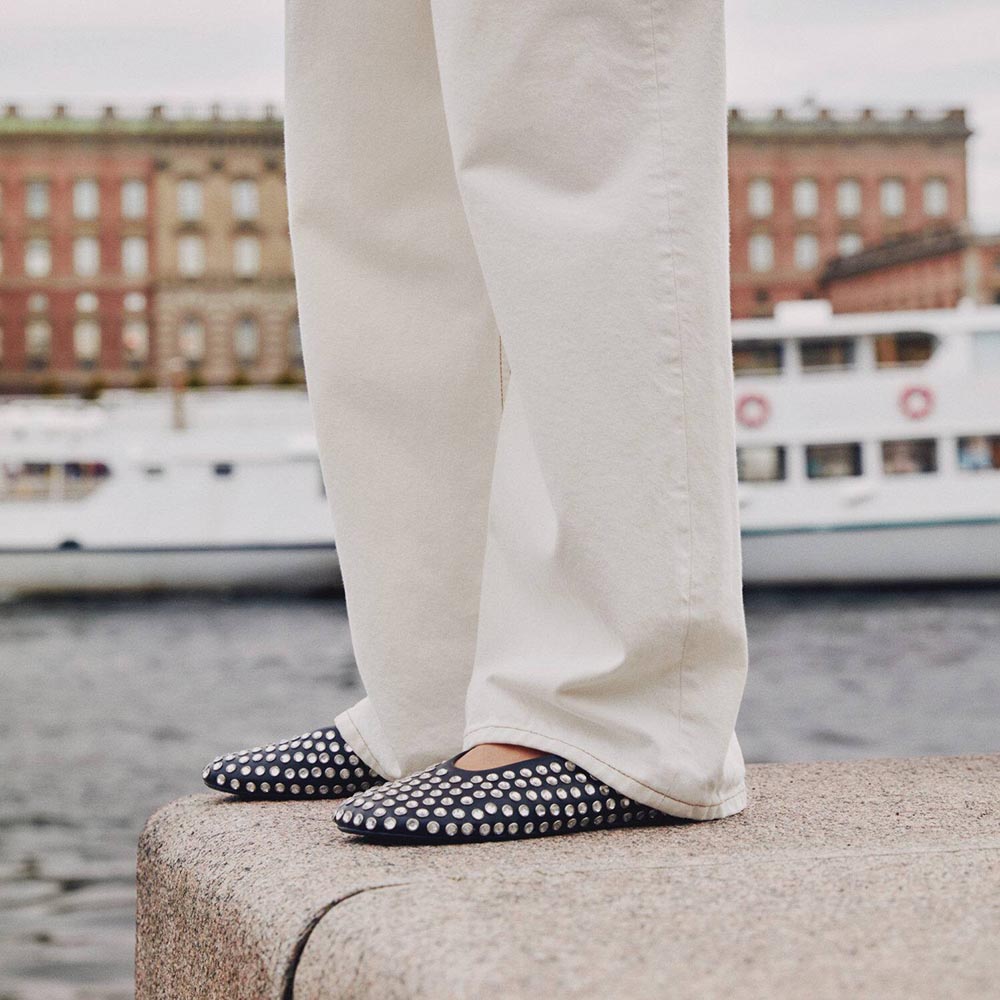 Women's Black Round Toe Rhinestone Embellishment Ballet Flats