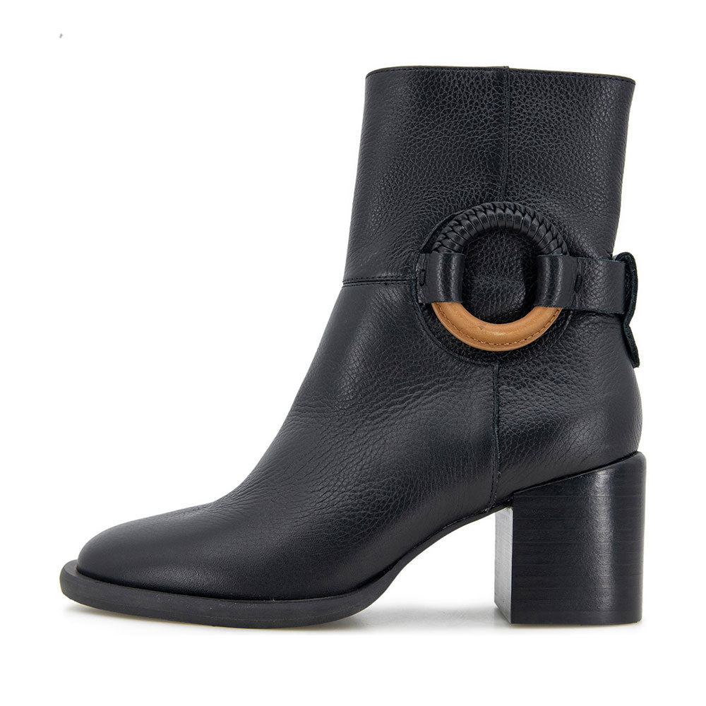 Black Round Toe Braided Ring Embellished Block Heel Ankle Boots