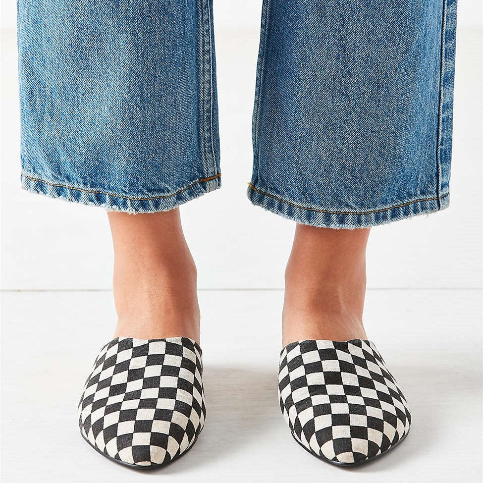 Women's Black and White Plaid Mules Comfortable Flats