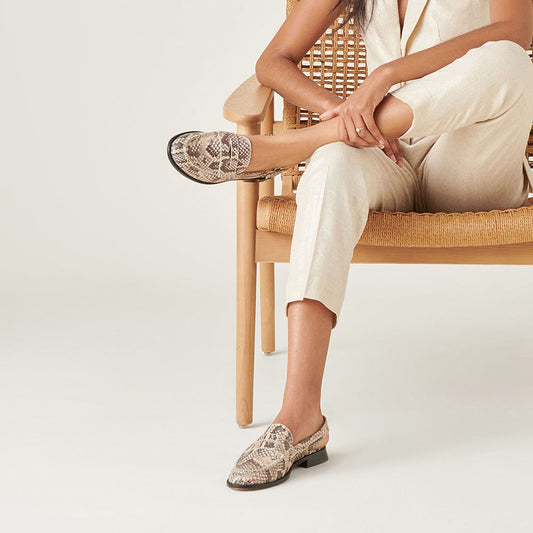 Black & White Snakeskin Chunky Heel Embossed Slingback Loafers