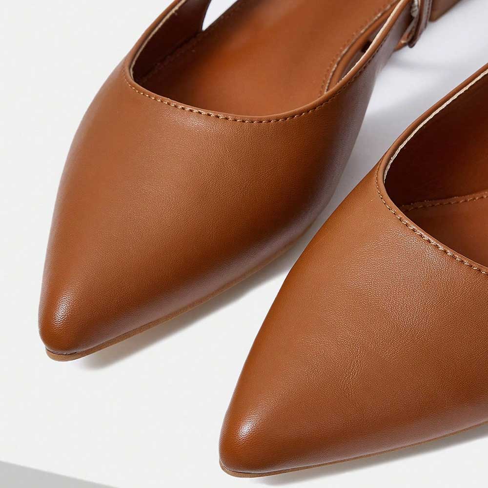 Chic Closed Pointed Toe Strappy Women's Slingback Flats in Brown