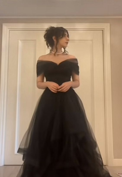 Black Off The Shoulder Tulle Long Prom Dress,Formal Graduation Dresses