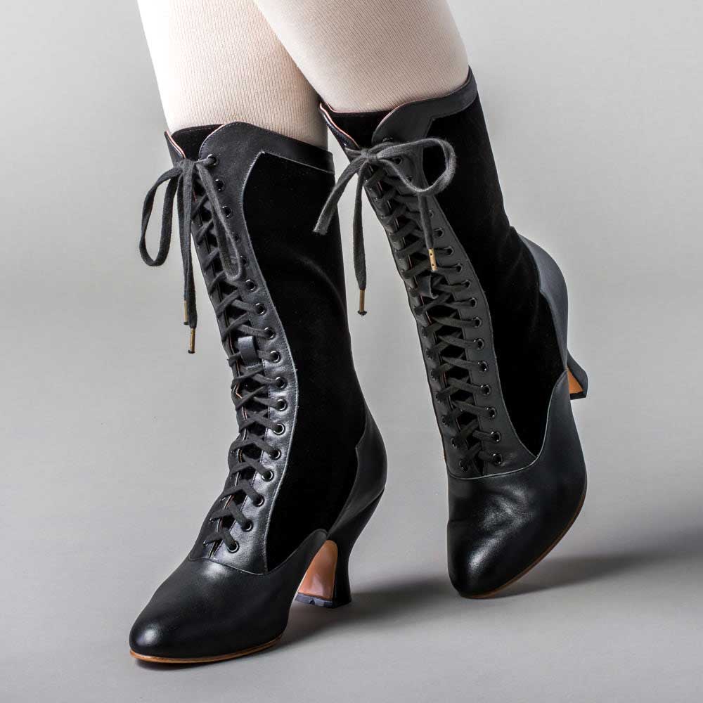 Vintage Black Closed-Toe Spool Heel Lace-Up Mid Calf Boots for Women