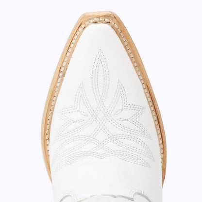 White Snip Toe Chunky Heel Embroidered Knee High Boots with Zipper