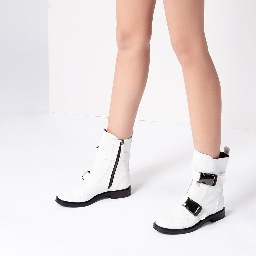 Women's White Casual Round Toe Flat Buckle Boots