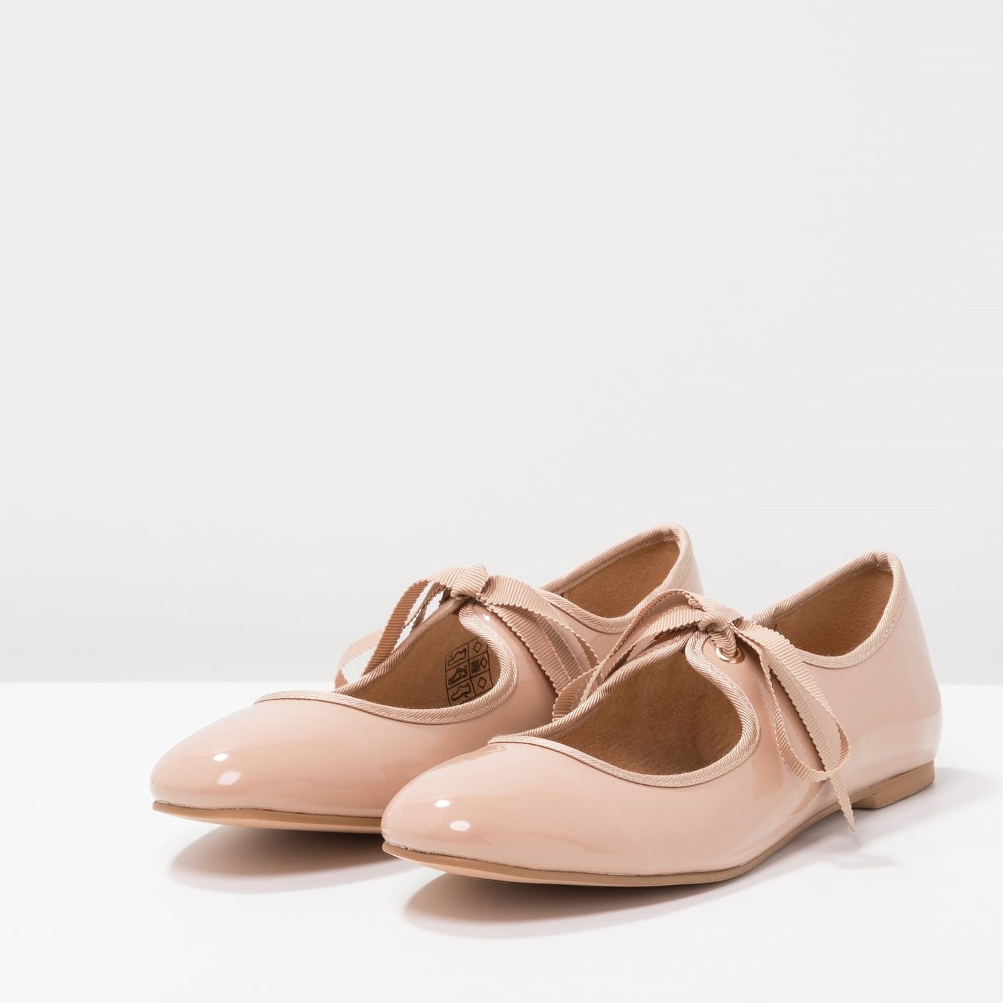 Blush Patent Leather Flats Women's Round Toe Lace Up Vintage Shoes