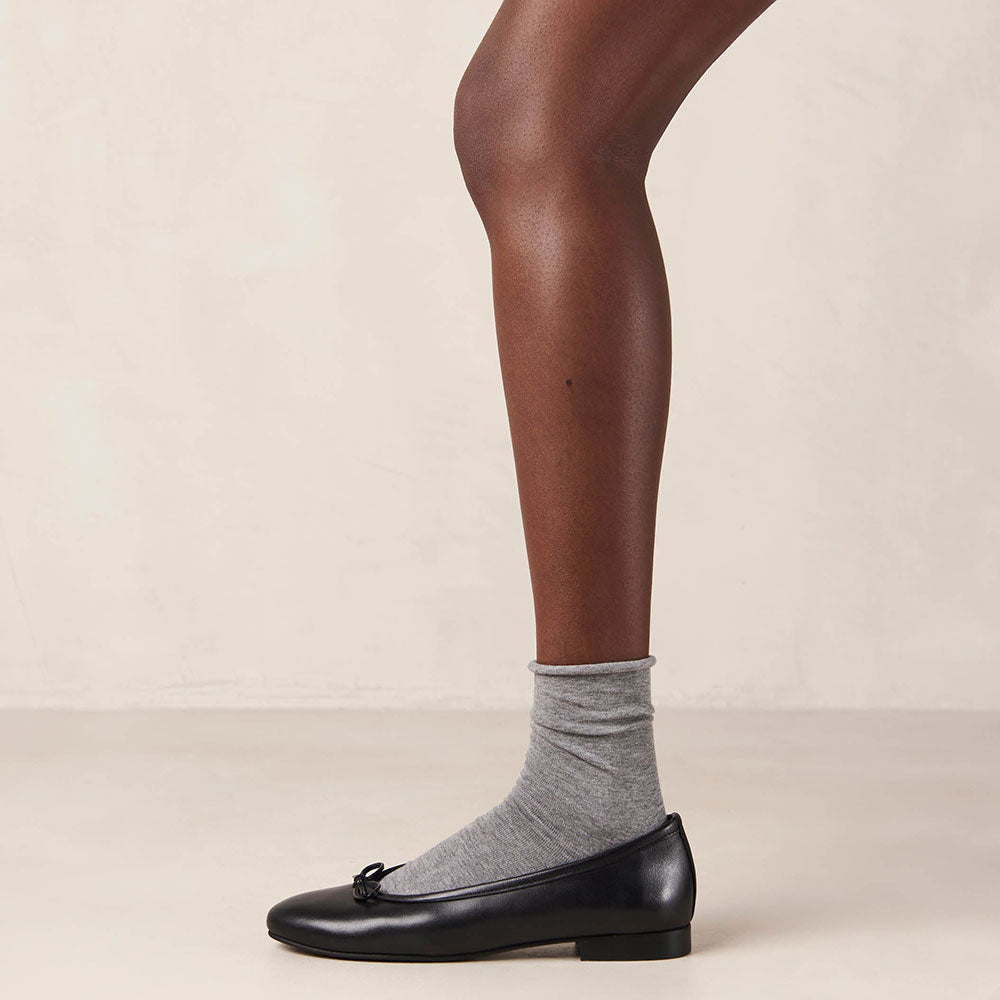 Black Vegan Leather Round Toe Slip-On Ballet Flats with Bow