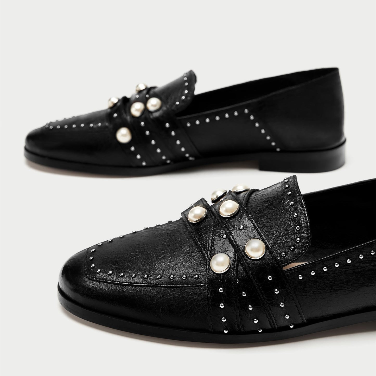 Black Closed-Toe Pearl Studs Strappy Flats Women's Loafers