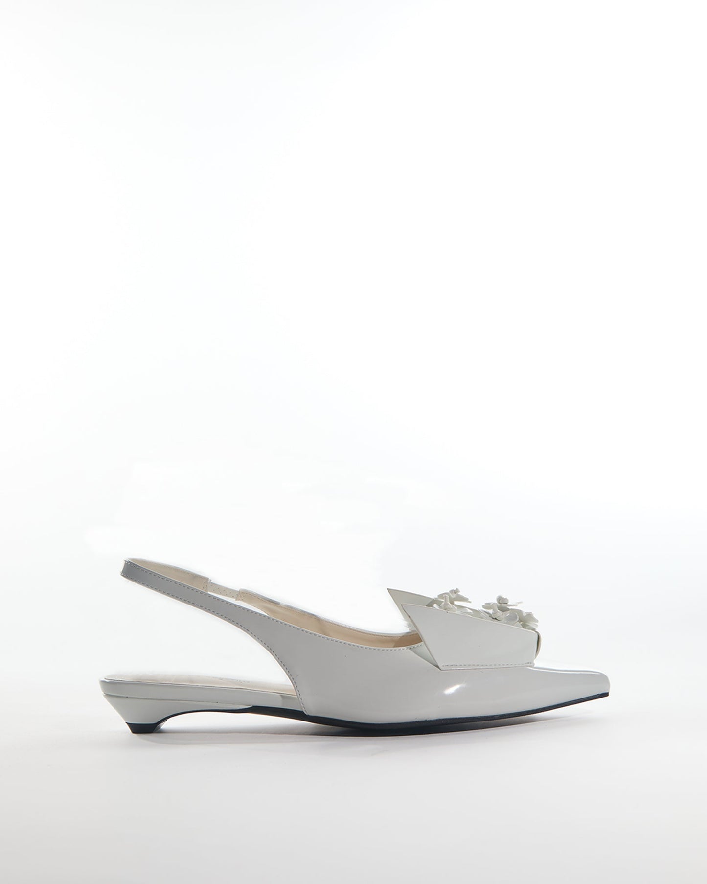 Aamu 3D Flower Slingback Flats