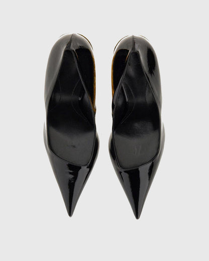 Antonia Wolf Tooth Pumps In Black