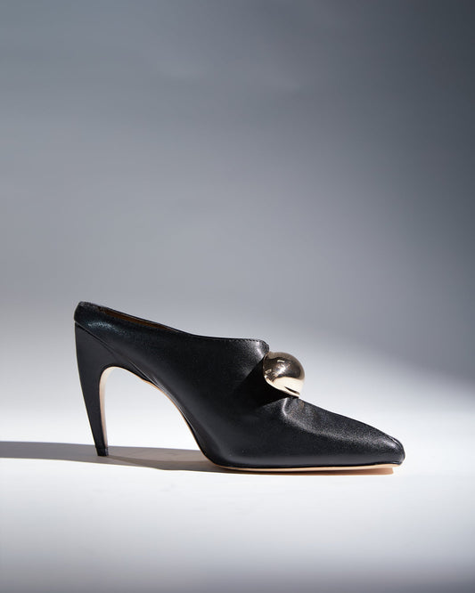 Aria Hardware Buckle Fish Mouth Leather Mules