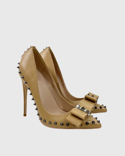 Bea Bow Rivet Pumps In Beige