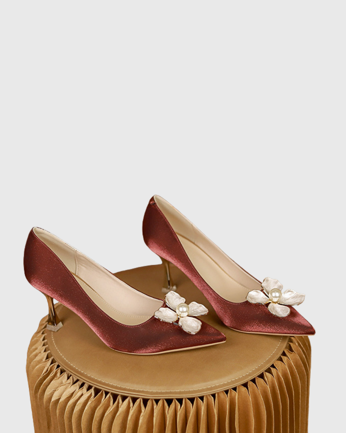 Bonnie Pearl Flower Pumps In Red