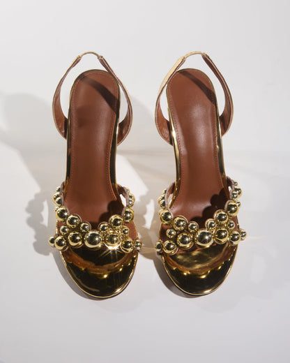 Cameo Beads Sandals In Gold