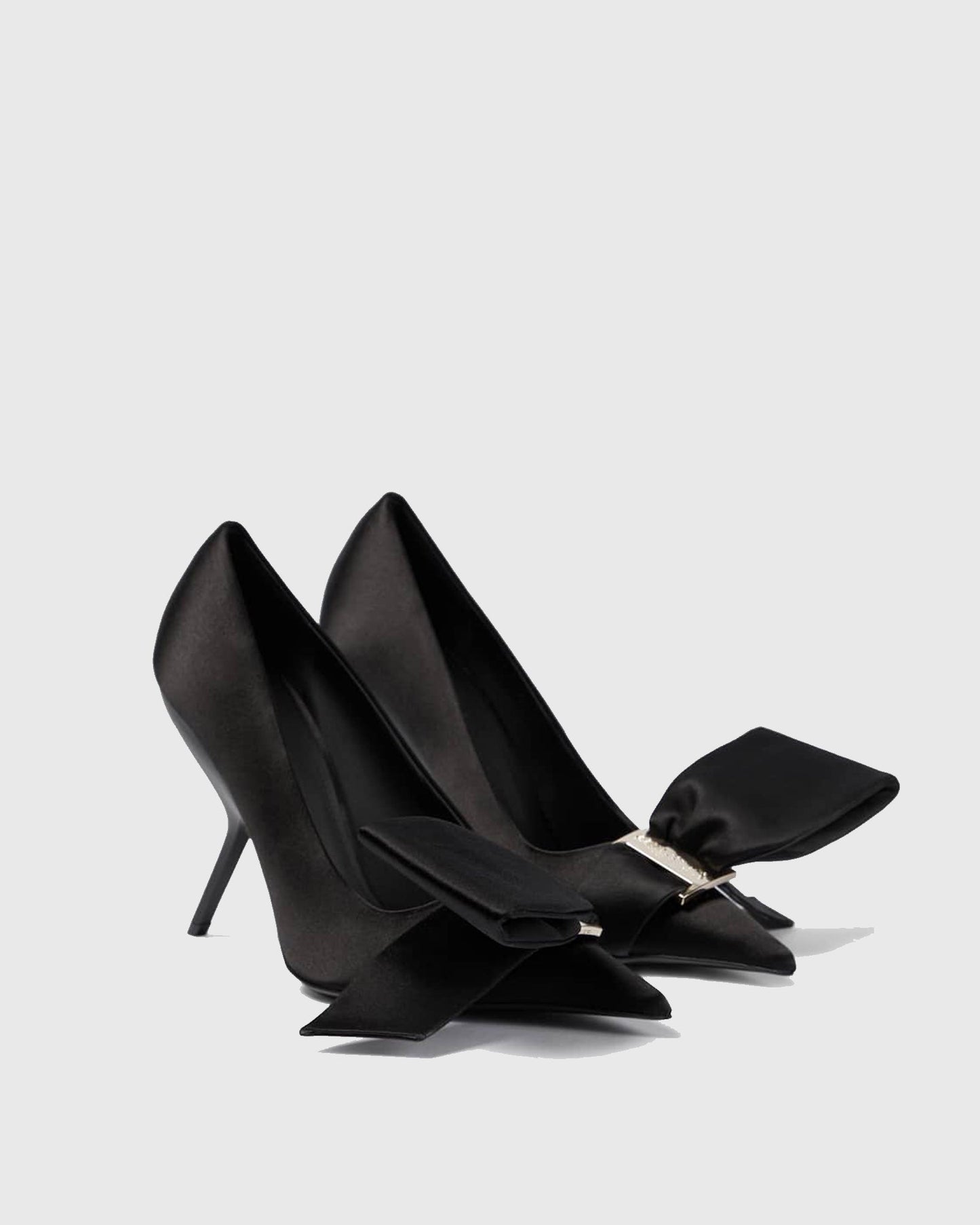 Concetta Bow Alien Heels In Black