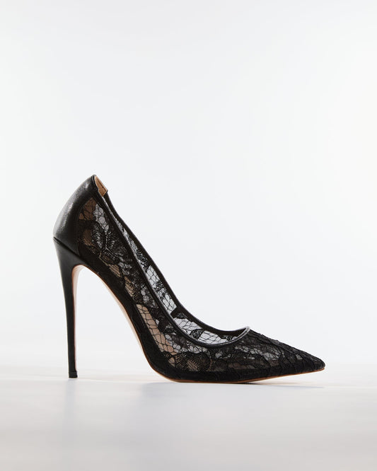 Denver Lace Pumps In Black