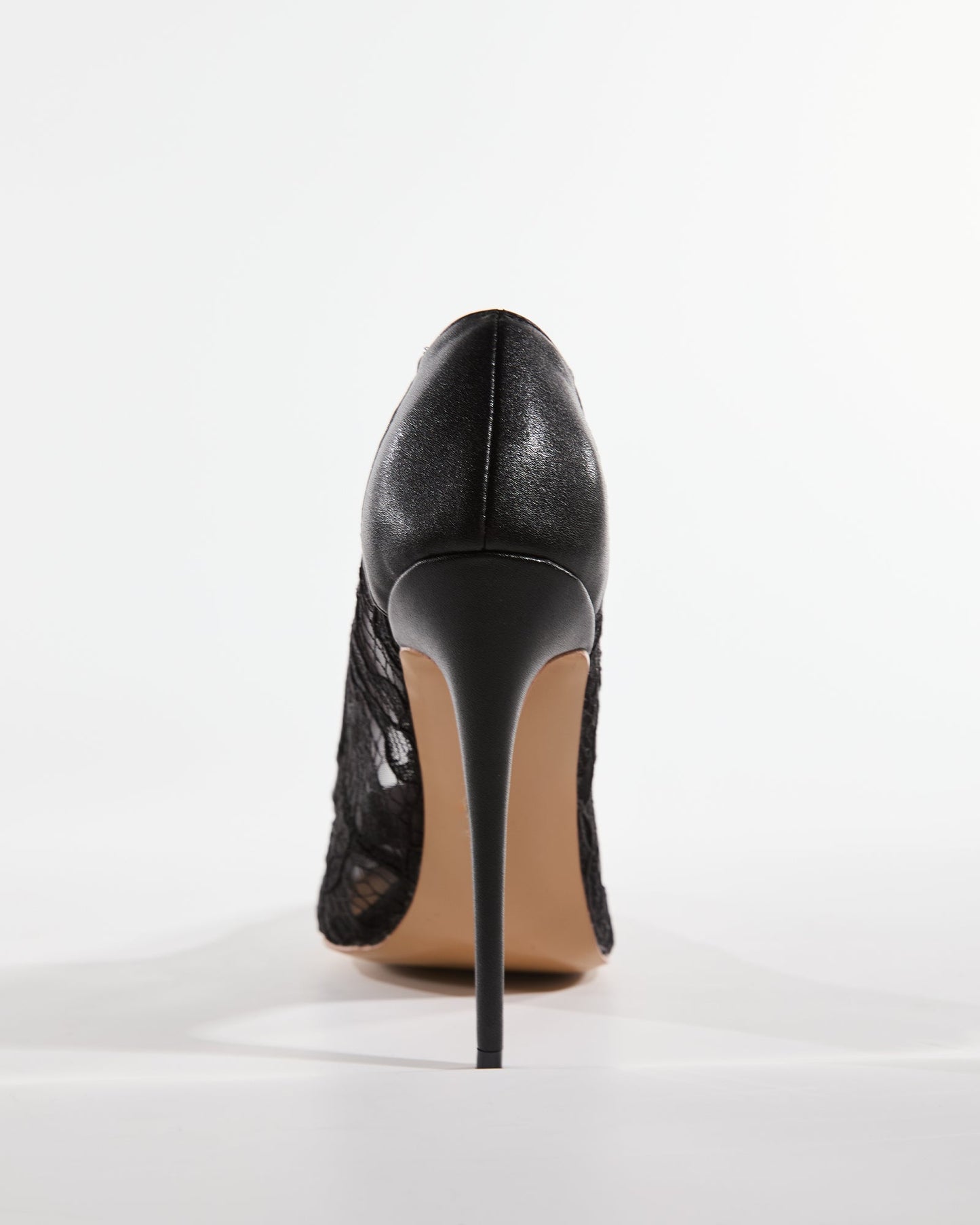 Denver Lace Pumps In Black