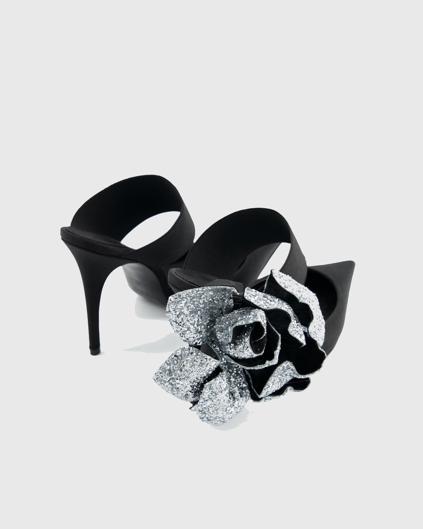 Dorotea Bow Embellished Ribbon Pumps