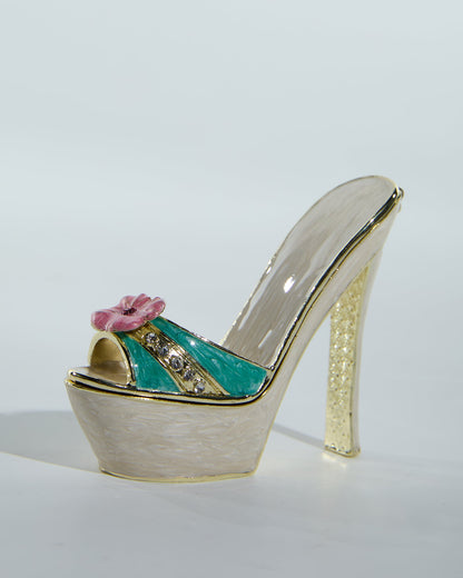 Earl Vintage Creative Slippers Ornament In Green