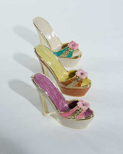 Earl Vintage Creative Slippers Ornament In Pink