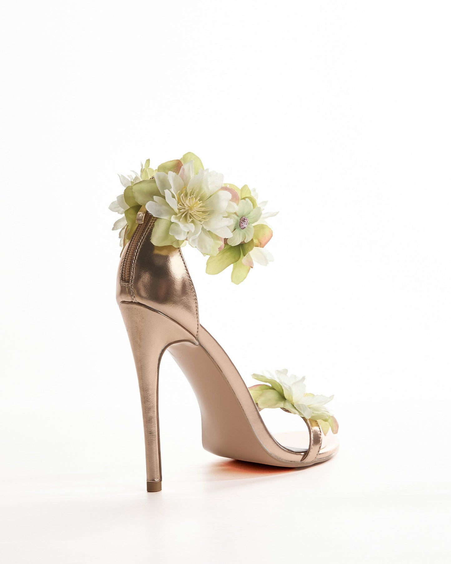 Fadwa 3D Flower Strap Sandals In Gold