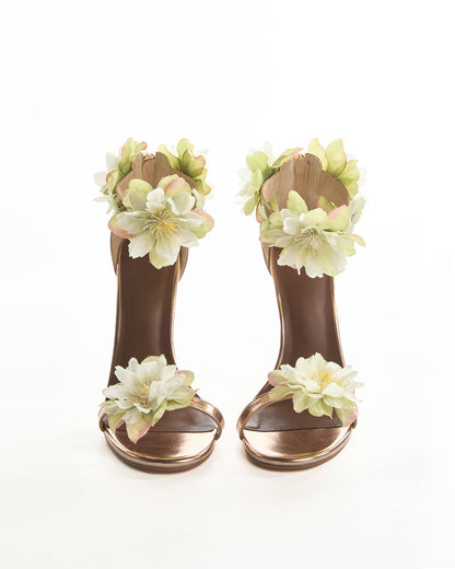 Fadwa 3D Flower Strap Sandals In Gold