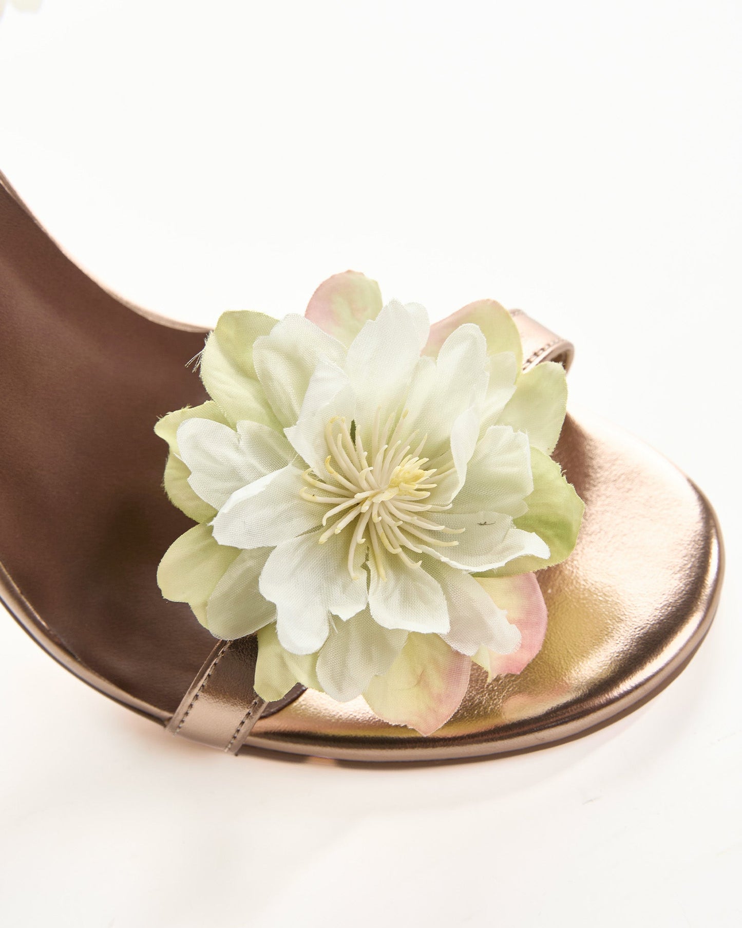 Fadwa 3D Flower Strap Sandals In Gold