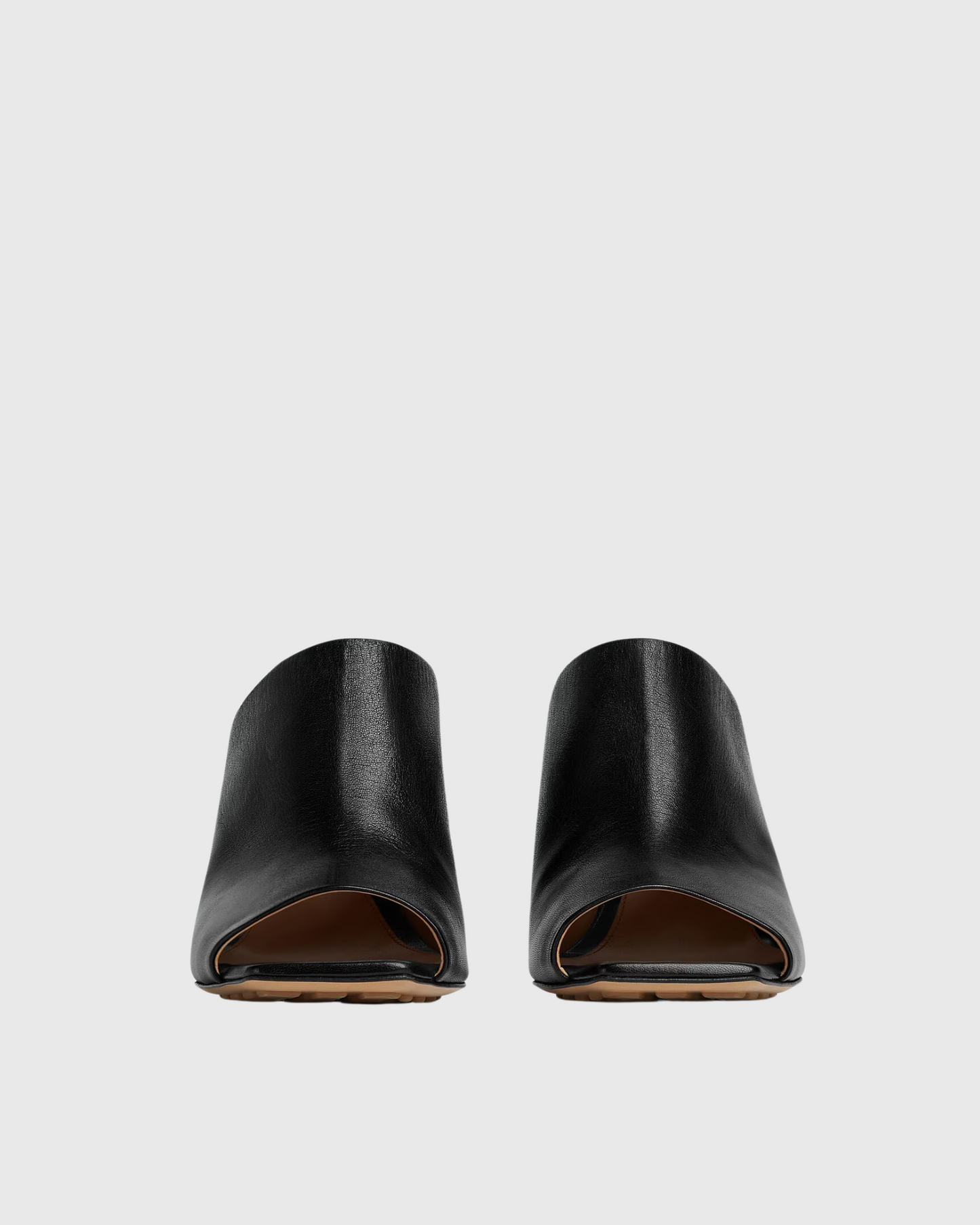 Fiamma Leather Metal Knot Slippers In Black