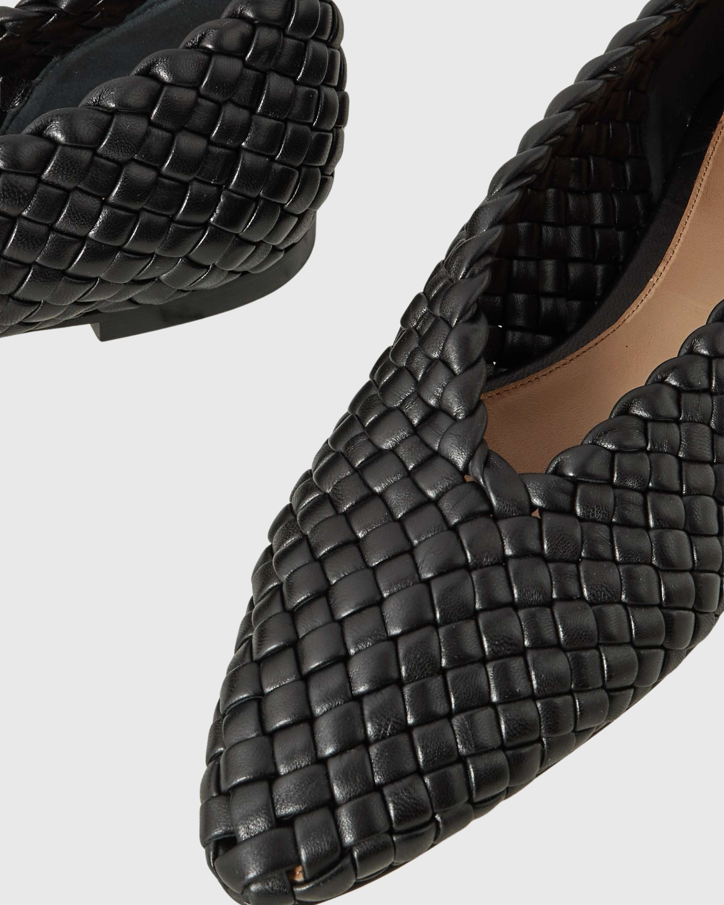 Filippa Woven Ballet Flats In Black