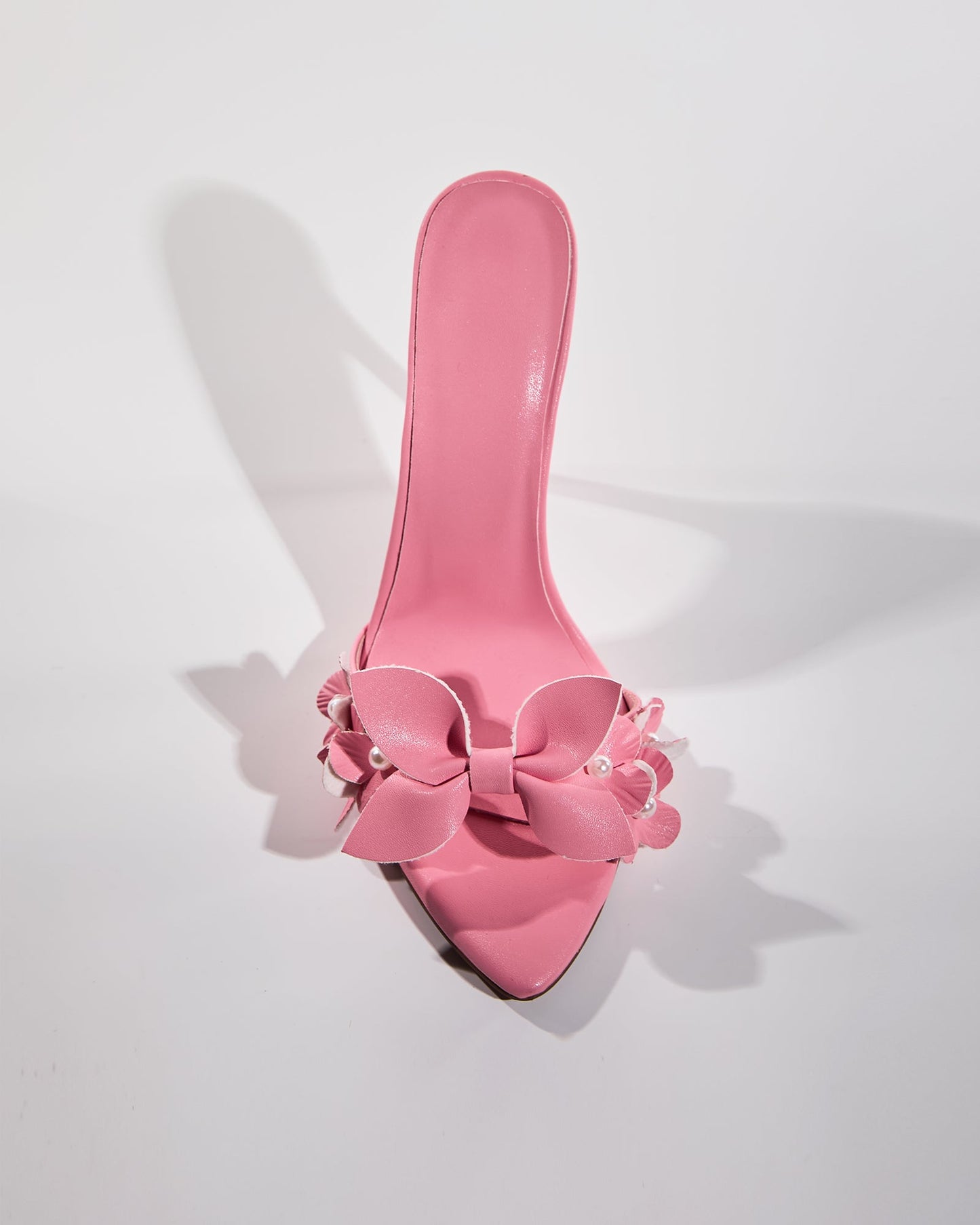 Fiona Pearl Flower Slippers In Pink