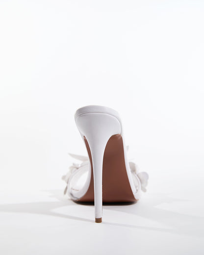 Fiona Pearl Flower Slippers In White