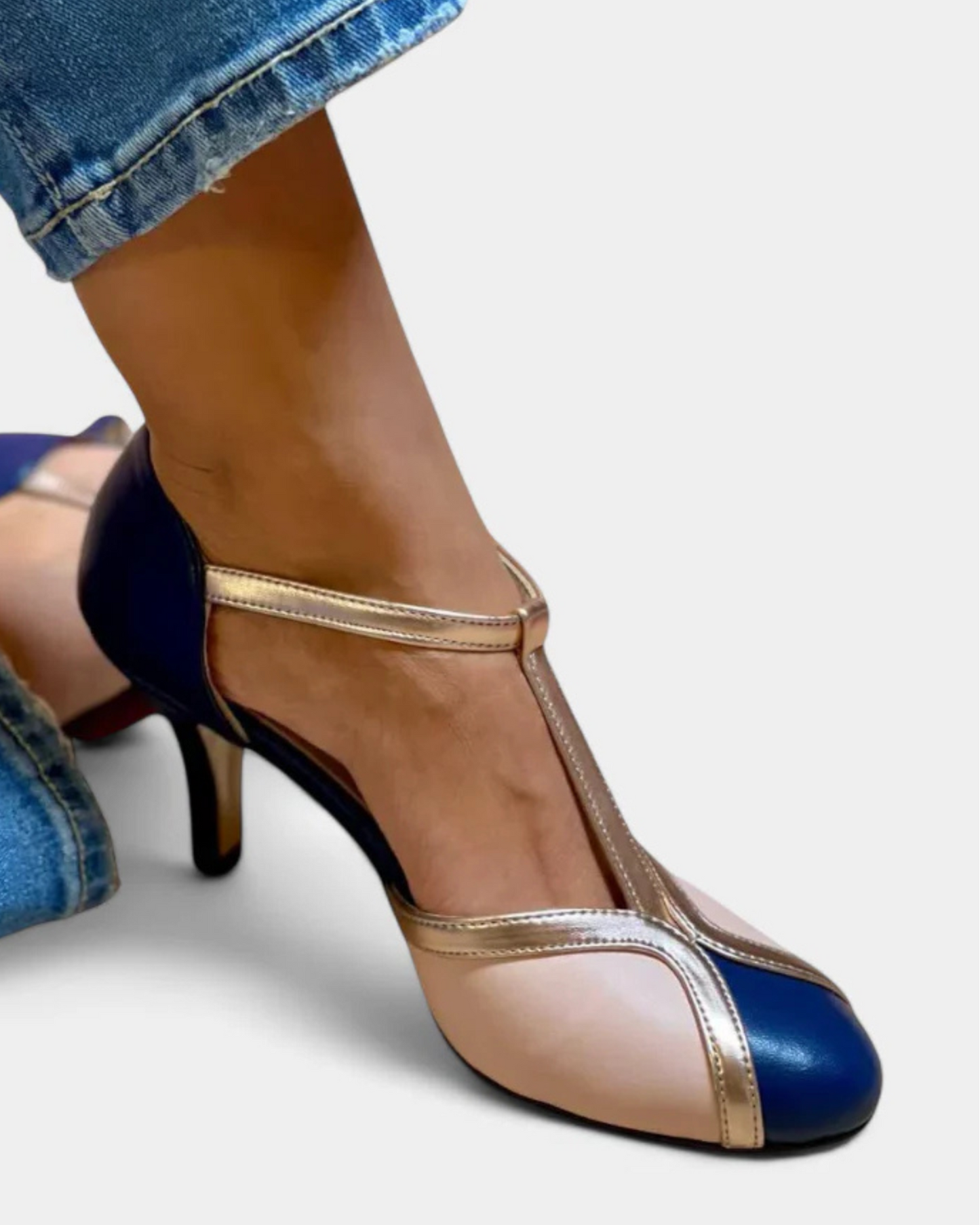 Giannina T Strap Splicing Pumps