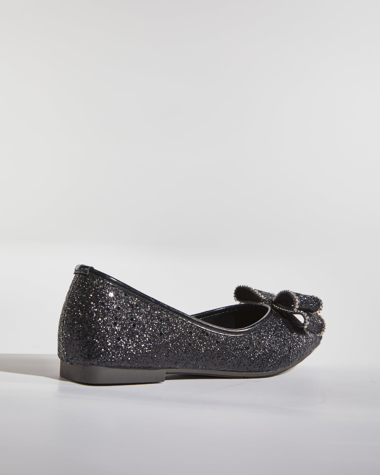 Kia Sparkle Bow Sequin Flats In Black