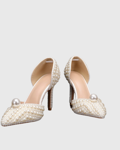 Liviana Pearl Pumps In White