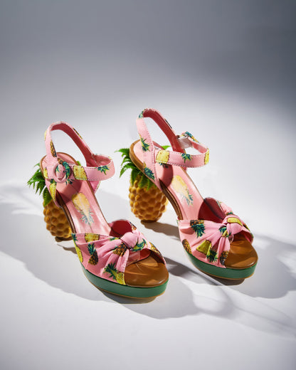 Lorena Pineapple Sandals In Pink