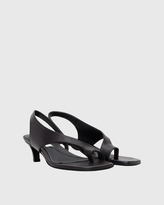 Meli Thong Sandals In Black